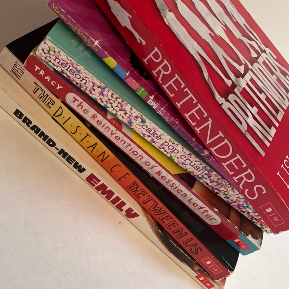 Preteen Book Bundle 📚